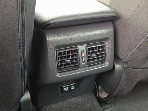 Used 2025 Toyota Camry LE image 16