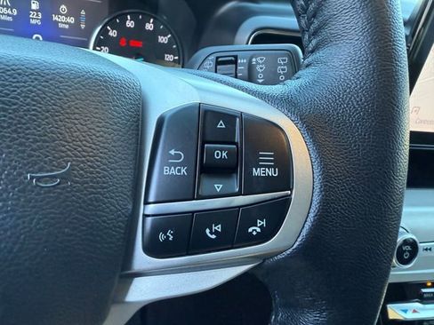 Used 2022 Ford Explorer XLT w/ Equipment Group 202A AWD/4WD image 20