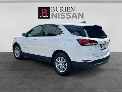 Used 2024 Chevrolet Equinox LT AWD/4WD image 3
