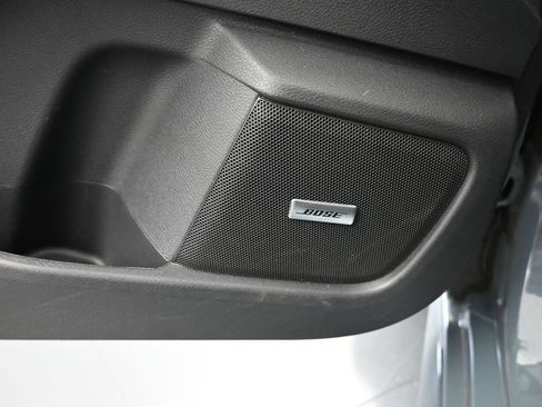 Used 2025 Nissan Sentra SR w/ SR Premium Package FWD image 11