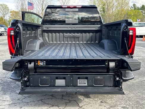 New 2026 GMC Sierra 2500 Denali Ultimate AWD/4WD image 10