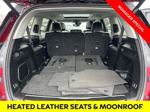 Used 2022 Jeep Grand Cherokee L Limited AWD/4WD image 16