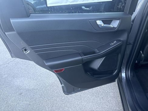 New 2026 Ford Escape ST-Line w/ Cold Weather Package AWD/4WD image 24