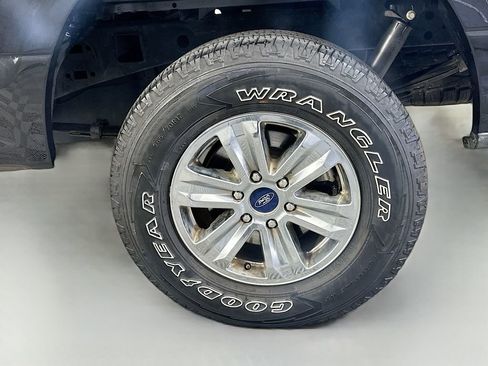 Used 2020 Ford F150 XLT w/ Equipment Group 301A Mid image 29