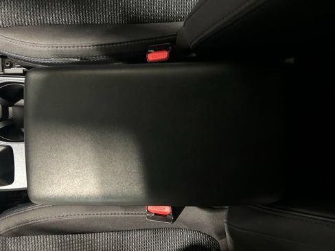 Used 2026 Subaru Forester Premium AWD/4WD image 18