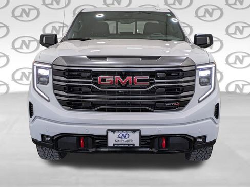 Used 2024 GMC Sierra 1500 AT4 w/ Technology Package AWD/4WD image 42
