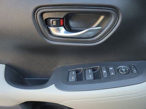 New 2026 Honda HR-V LX image 14