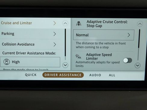 Used 2024 Land Rover Defender 110 S AWD/4WD image 26