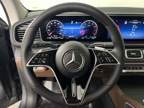 Used 2025 Mercedes-Benz GLE 350 350 image 27