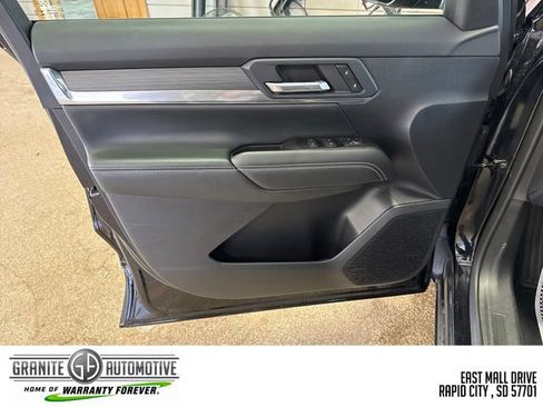 Used 2026 GMC Terrain Elevation AWD/4WD image 11