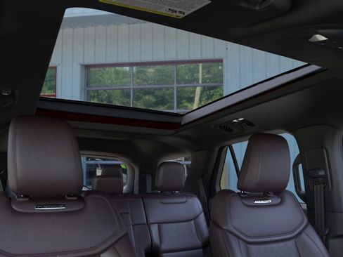 Used 2026 Ford Explorer Platinum image 22