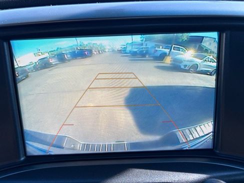 Used 2018 Chevrolet Silverado 1500 LT w/ All Star Edition image 27