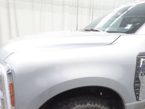 Used 2024 Ford F250 Platinum AWD/4WD image 41