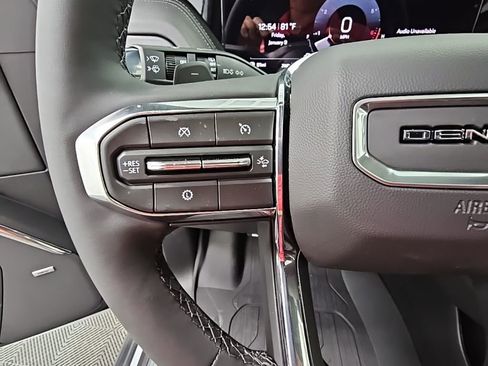 New 2026 GMC Yukon Denali w/ Sun & Power Step Package image 25