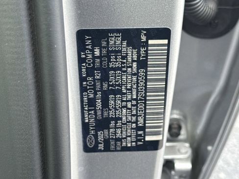 New 2025 Hyundai Tucson Limited image 19