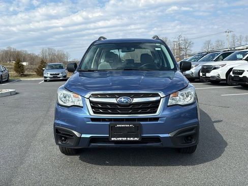 Used 2017 Subaru Forester 2.5i w/ Alloy Wheel Package AWD/4WD image 2