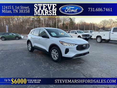 Used 2024 Ford Escape Active image 1