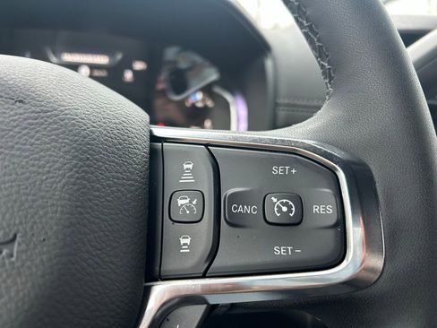 New 2026 RAM 3500 Laramie AWD/4WD image 18