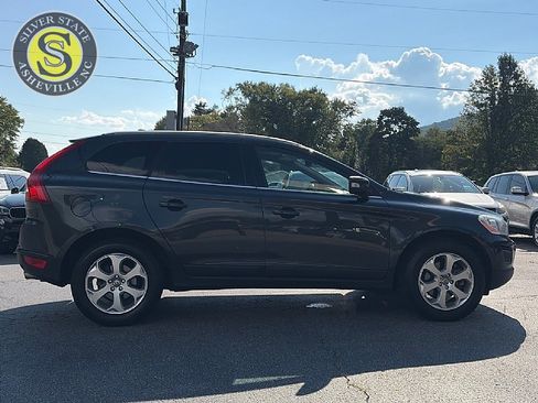 Used 2012 Volvo XC60 T6 AWD/4WD image 7