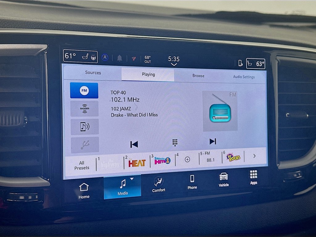 New 2026 Chrysler Voyager LX FWD image 13