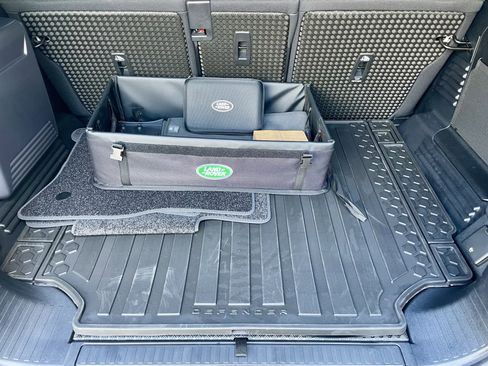 New 2026 Land Rover Defender 110 X AWD/4WD image 29