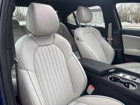 New 2026 Genesis G70 3.3T Sport Prestige AWD/4WD image 32