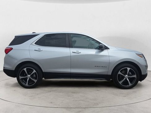 Used 2021 Chevrolet Equinox LT AWD/4WD image 4