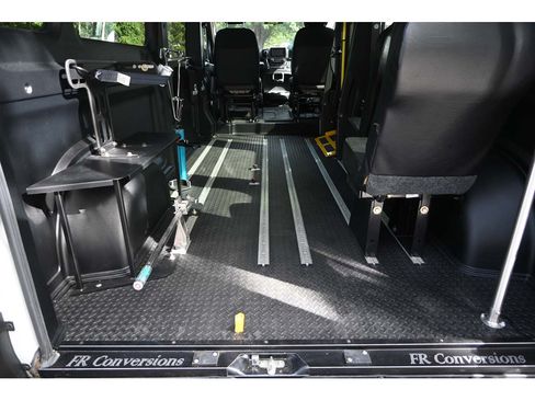 Used 2024 RAM ProMaster 2500 w/ Convenience Group FWD image 25