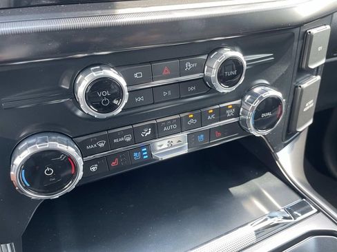 New 2025 Ford F150 Lariat w/ Equipment Group 501A Mid image 8