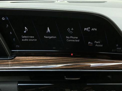 Certified 2021 Cadillac Escalade Premium Luxury image 24