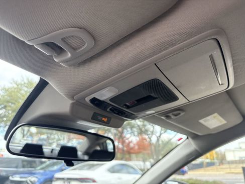 Certified 2023 Honda Accord LX image 32