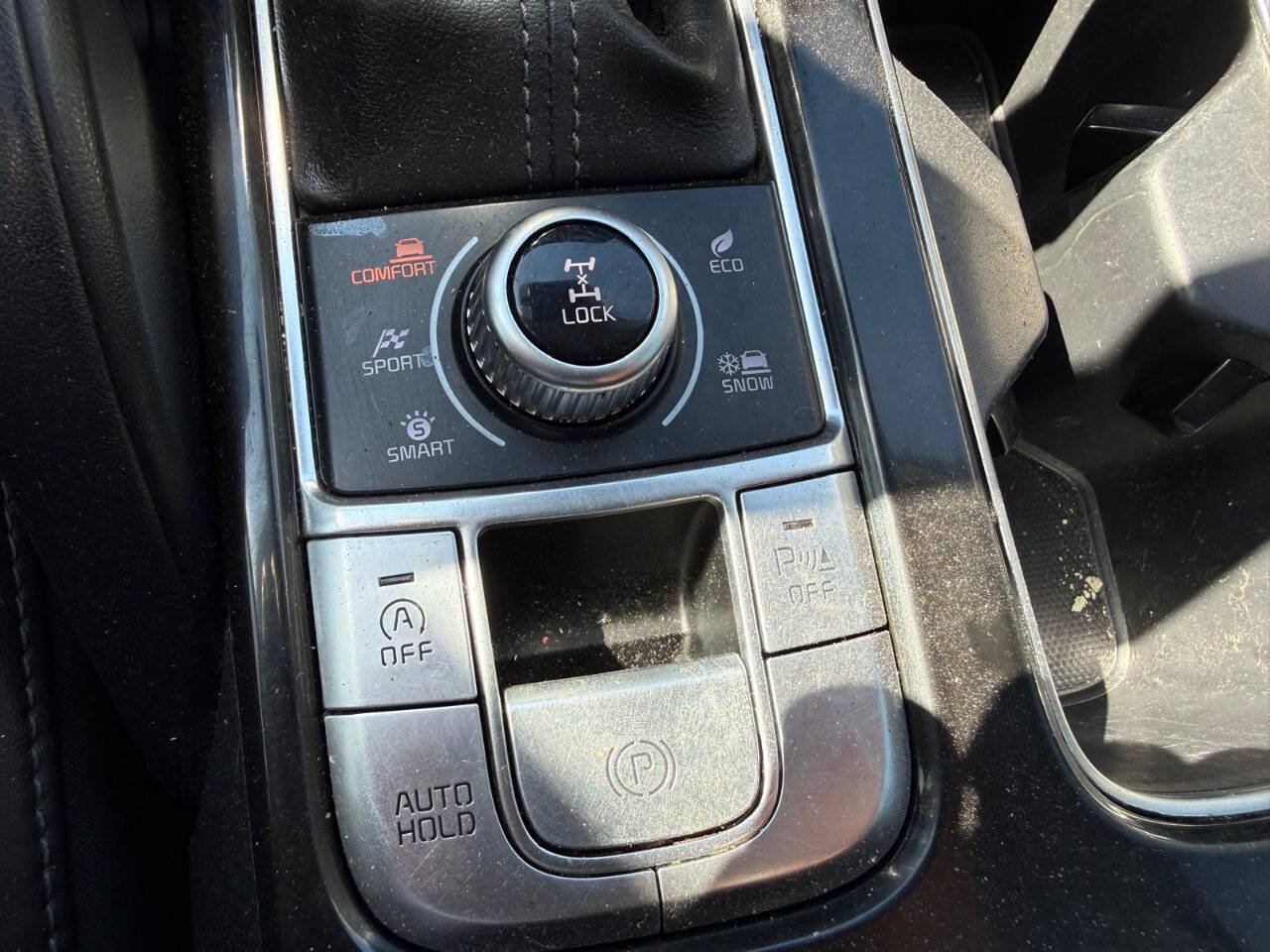 Used 2020 Kia Telluride LX AWD/4WD image 15