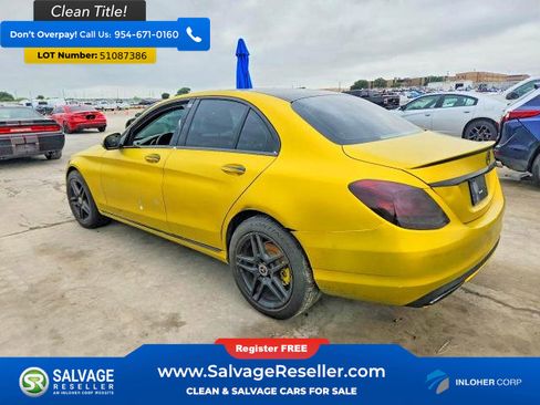 Used 2016 Mercedes-Benz C 300 4MATIC Sedan w/ Multimedia Package image 3
