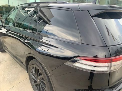 Used 2023 Lincoln Aviator Reserve w/ Equipment Group 201A AWD/4WD image 7