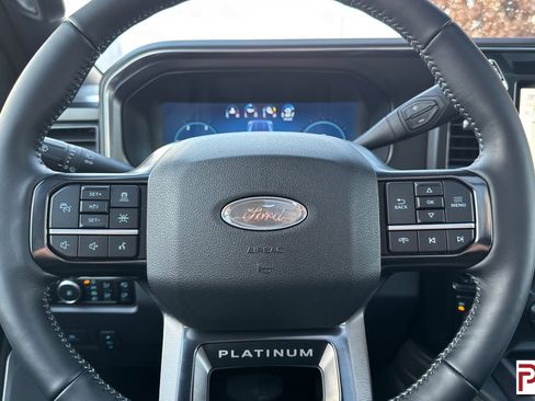 Used 2026 Ford F450 Platinum w/ FX4 Off-Road Package image 28