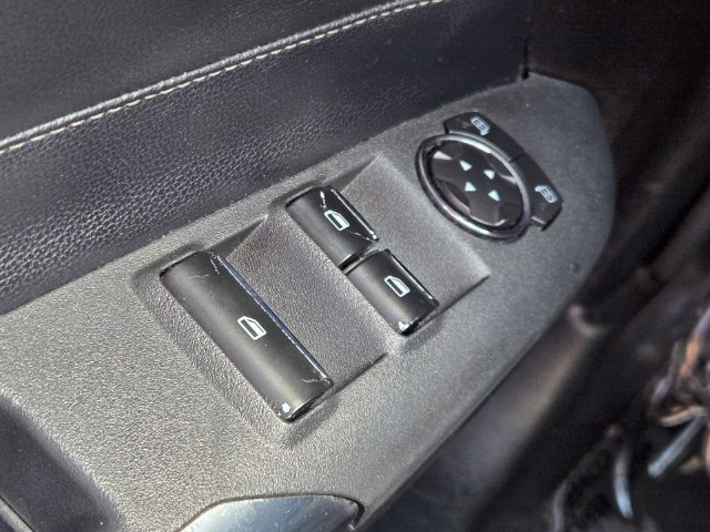 Used 2022 Ford Mustang Premium RWD image 23