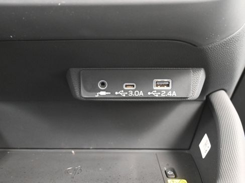 New 2026 Subaru Forester Premium image 33