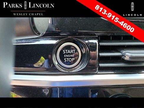 Used 2022 Nissan Pathfinder Platinum AWD/4WD image 27