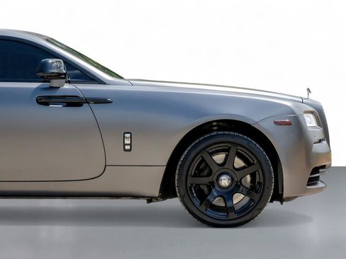 Used 2016 Rolls-Royce Wraith image 7