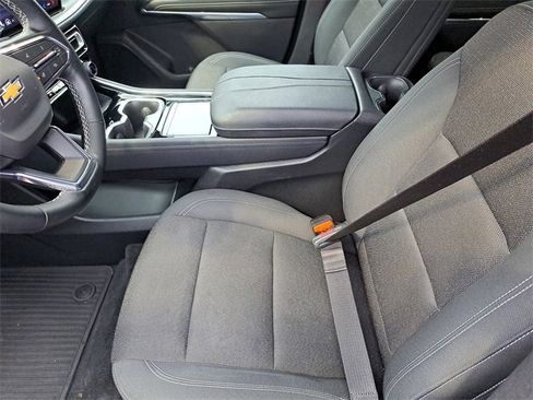 Certified 2024 Chevrolet Traverse LT w/ Trailering Package image 22