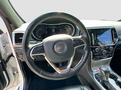 Used 2021 Jeep Grand Cherokee Limited AWD/4WD image 12