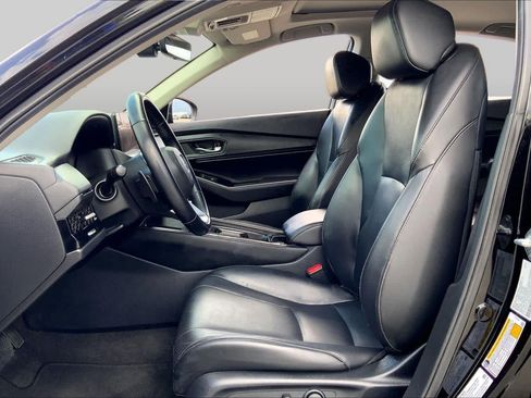 Used 2024 Honda Accord Touring image 8