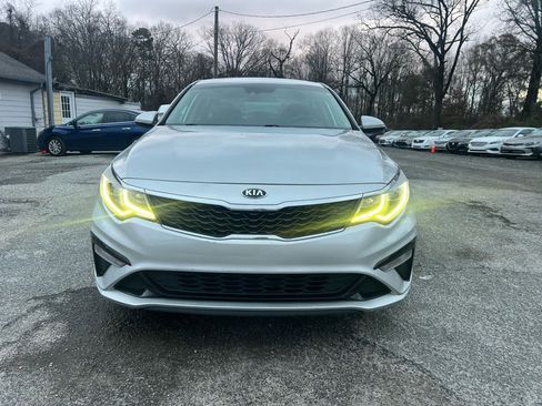 Used 2019 Kia Optima LX image 8