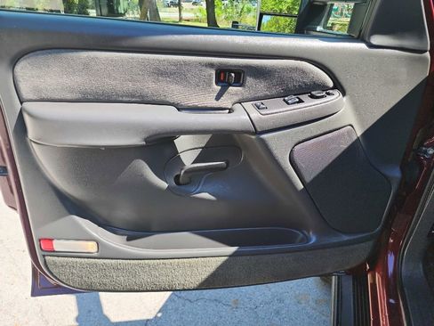 Used 2003 Chevrolet Silverado 2500 LS image 18