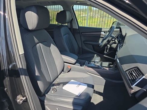 Used 2023 Audi Q5 2.0T Premium Plus w/ Premium Plus Package image 10