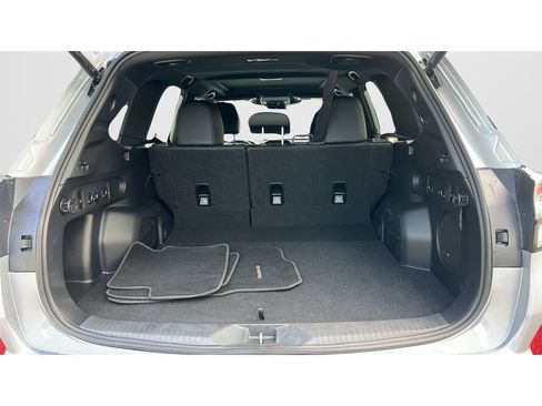 Used 2026 Subaru Forester Touring AWD/4WD image 9
