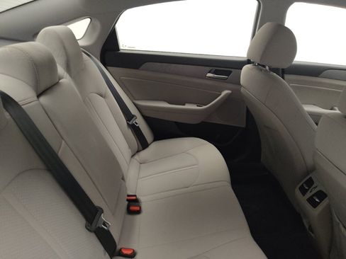 Used 2018 Hyundai Sonata SEL FWD image 19