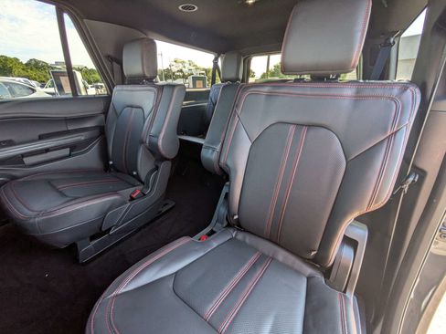 Used 2022 Ford Expedition Max Limited AWD/4WD image 16
