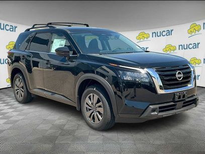 New 2025 Nissan Pathfinder SV