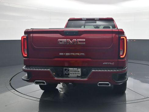 Used 2021 GMC Sierra 1500 AT4 w/ AT4 Premium Package AWD/4WD image 6